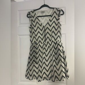 Guess Black and White Chevron Mini Dress